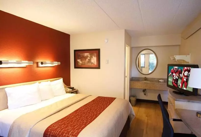 キングサイズベッドのスタンダードルーム, Red Roof Inn Lexington South