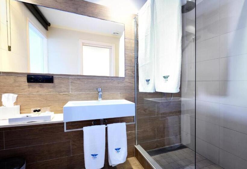 Camera Standard, Sa Tuna