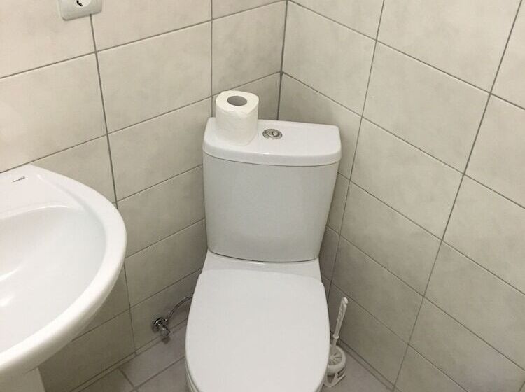 اتاق استاندارد, Guest House Karta