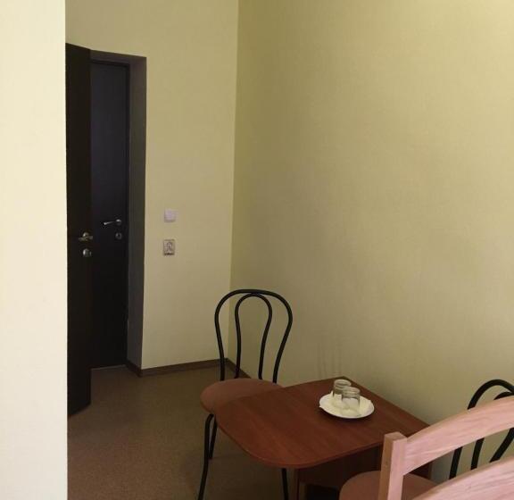 اتاق استاندارد, Guest House Karta