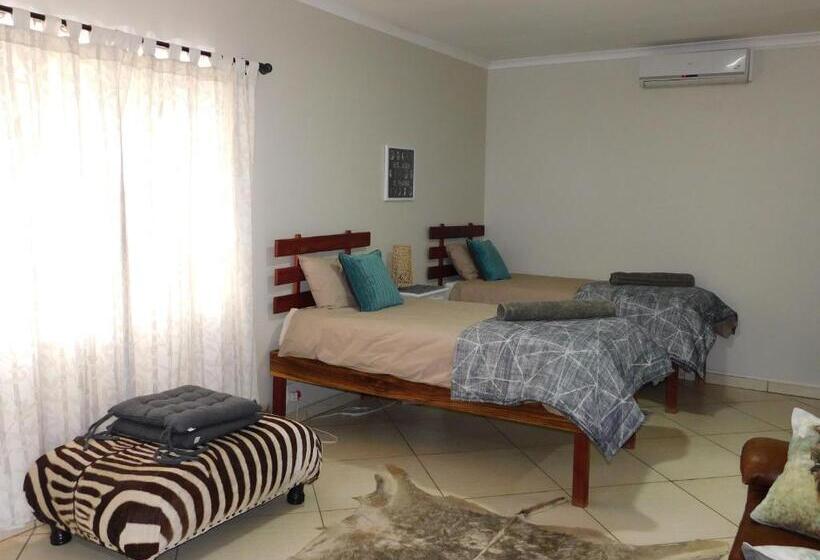 اتاق استاندارد, Meteorite Rest Camp