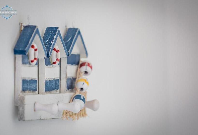 Номер Стандарт, The Old Border