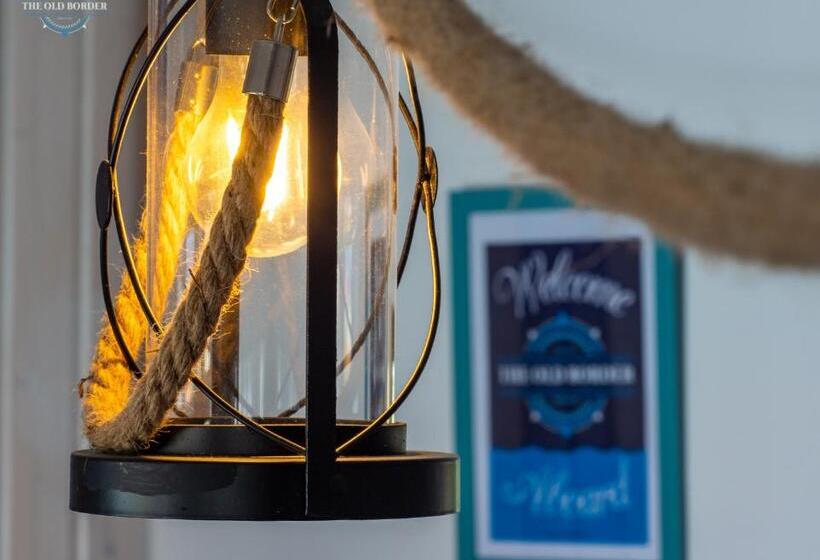 Номер Стандарт, The Old Border