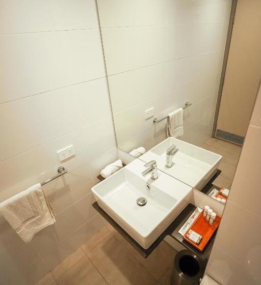 اتاق استاندارد, Lava