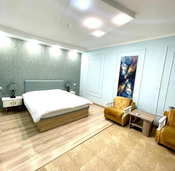 디럭스 룸, Santorini Hostel