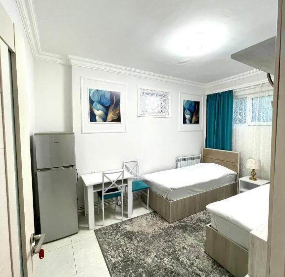 스탠다드 룸, Santorini Hostel