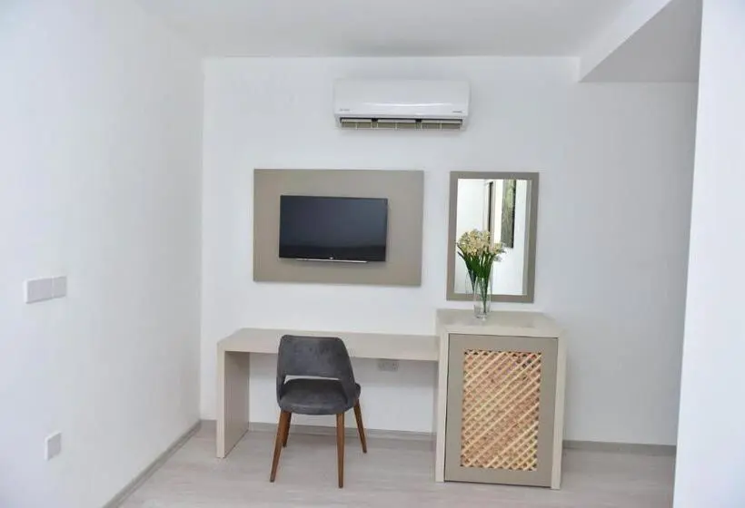 اتاق استاندارد یک نفره, Alya Rooms
