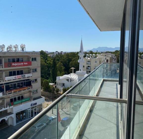 اتاق استاندارد با بالکن, Alya Rooms