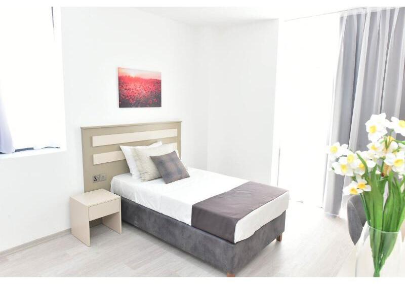 اتاق استاندارد یک نفره, Alya Rooms