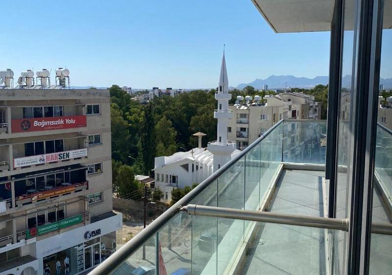 اتاق استاندارد با بالکن, Alya Rooms