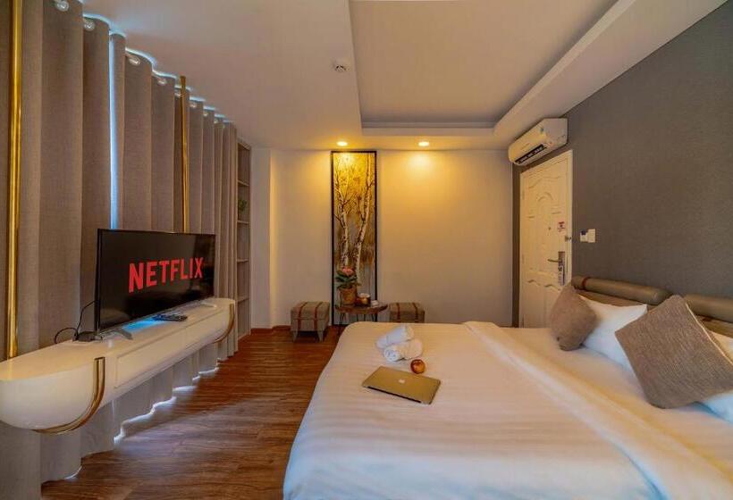 اتاق لوکس با بالکن, Cactusland Boutique