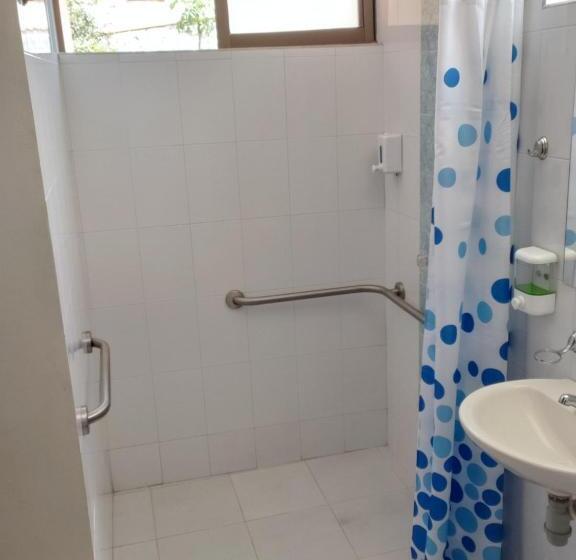 4인용 스탠다드 룸, Casa Floralia