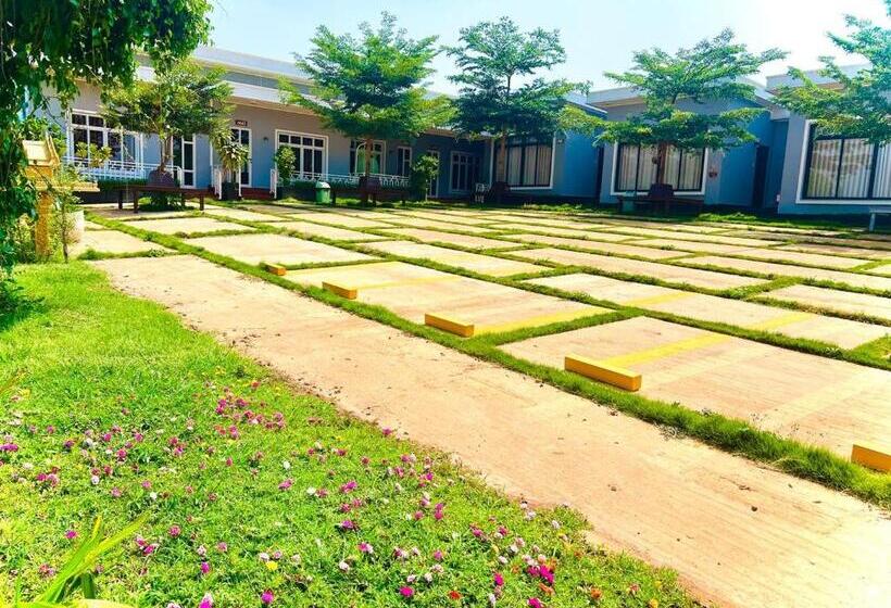 بانگلوی استاندارد, Chomkatae Bungalows