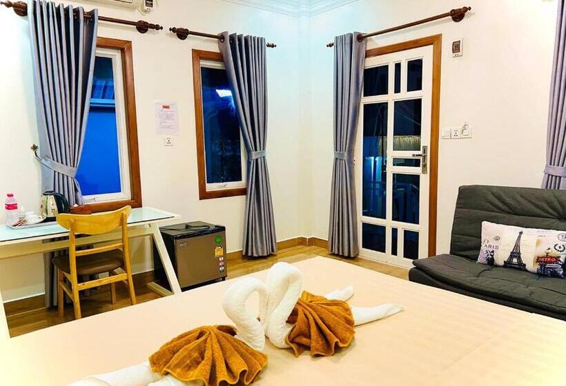 بانگلوی استاندارد, Chomkatae Bungalows