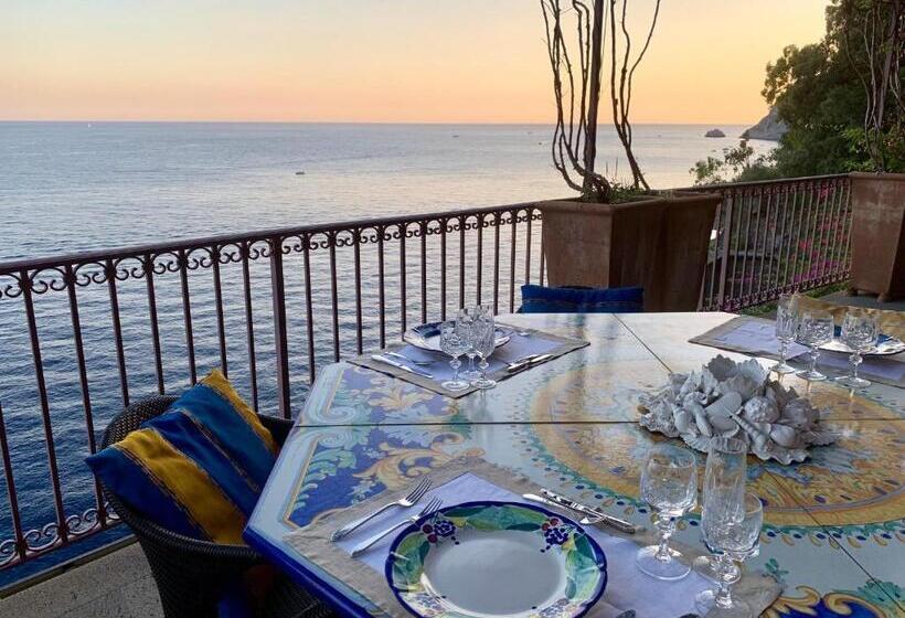 テラス付スイート, Villa Le Baste