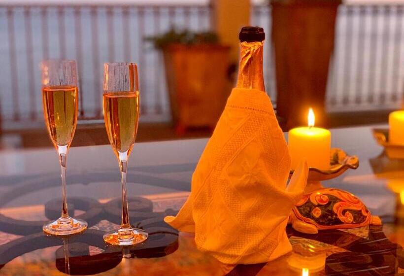 キングサイズベッドのスイートルーム, Villa Le Baste