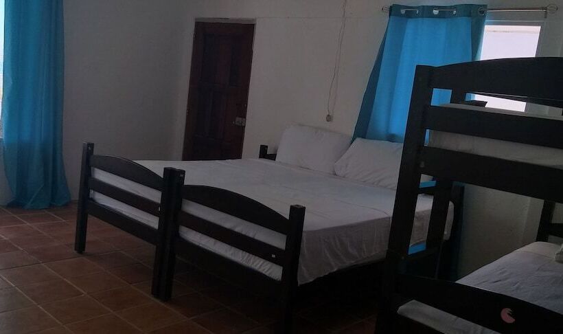 اتاق استاندارد چهار تخته, Mozonte San Juan Del Sur