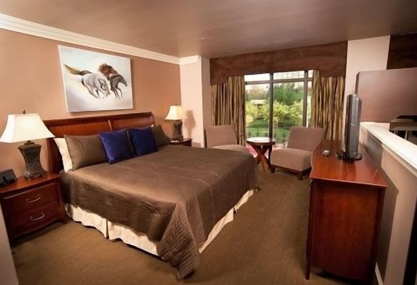 سوییت, The Remington Suite Hotel And Spa