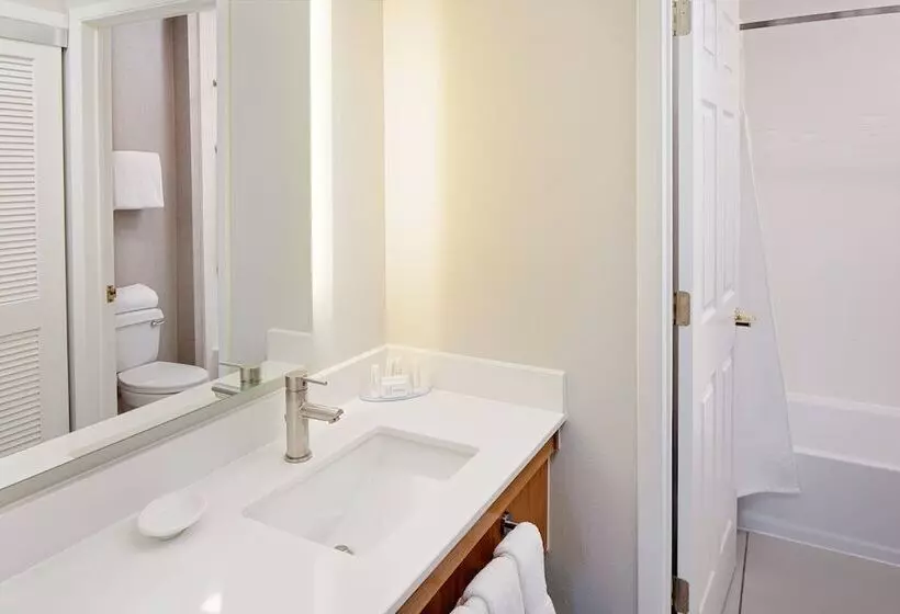 スイート, Residence Inn Arlington