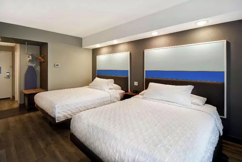 クイーンサイズベッドのスイートルーム, Residence Inn By Marriott Evansville East