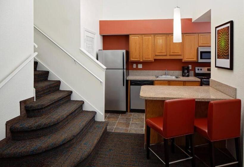 带两个卧室的顶楼公寓, Residence Inn Orlando Altamonte Springs/maitland