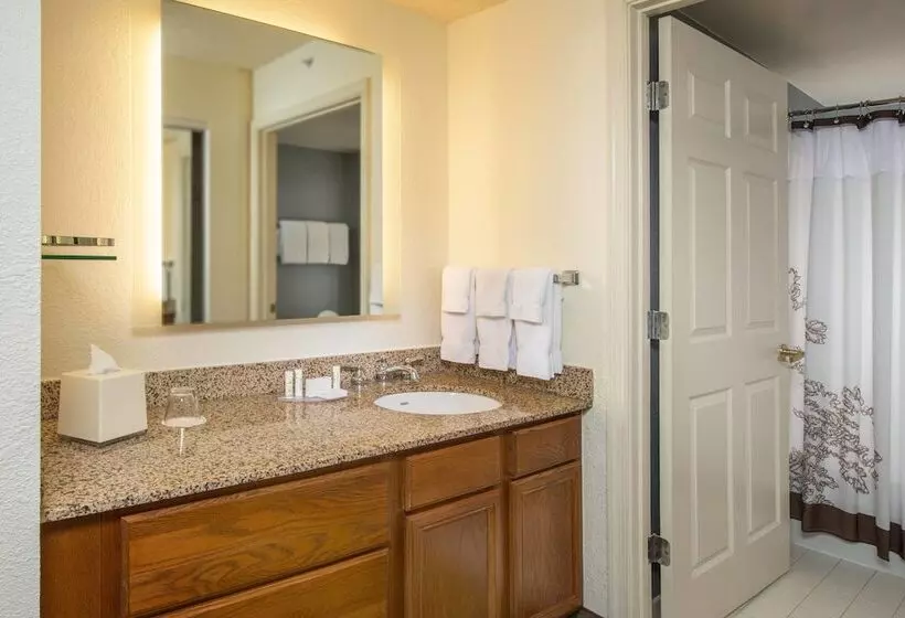 سوئیت برای معلولان, Residence Inn Washington, Dc/dupont Circle