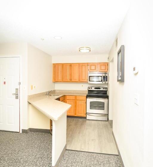 סוויטה דלוקס, Philadelphia Suites At Airport   An Extended Stay