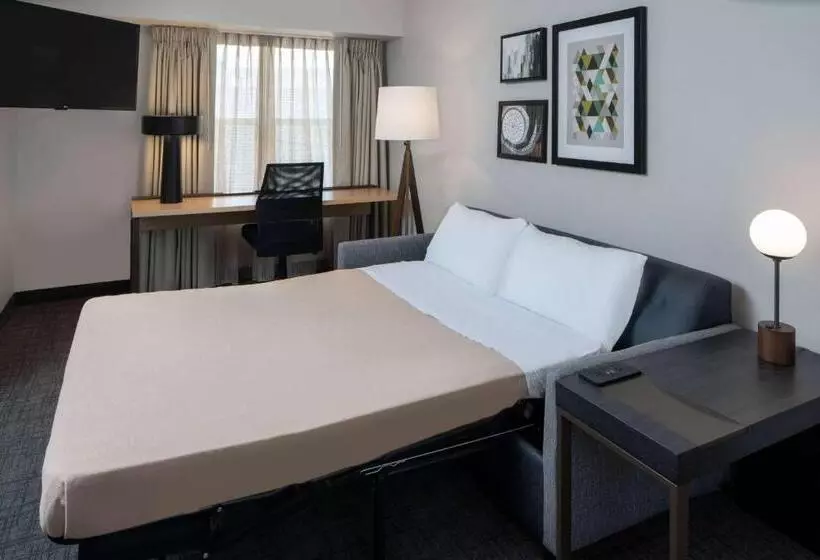 スタンダードスタジオ, Sonesta Es Suites Fairfax Fair Lakes