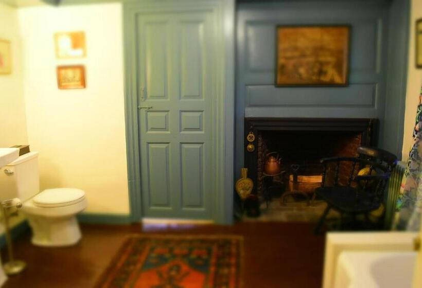 Номер Superior Кровать Кинг, Daniels House Inn