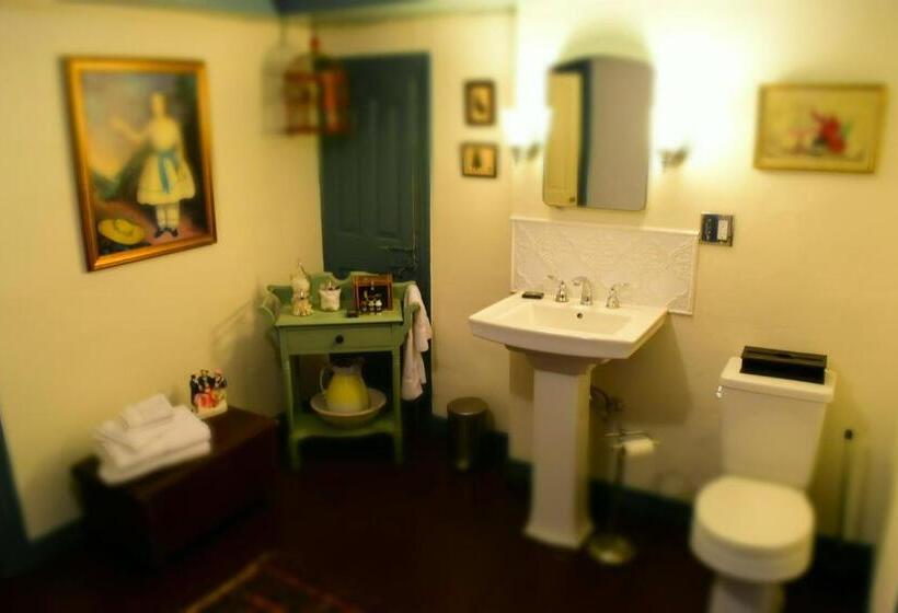 غرفة سوبيريور سرير كينج, Daniels House Inn