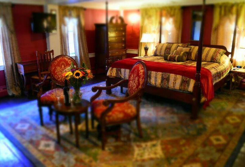 غرفة سوبيريور سرير كينج, Daniels House Inn