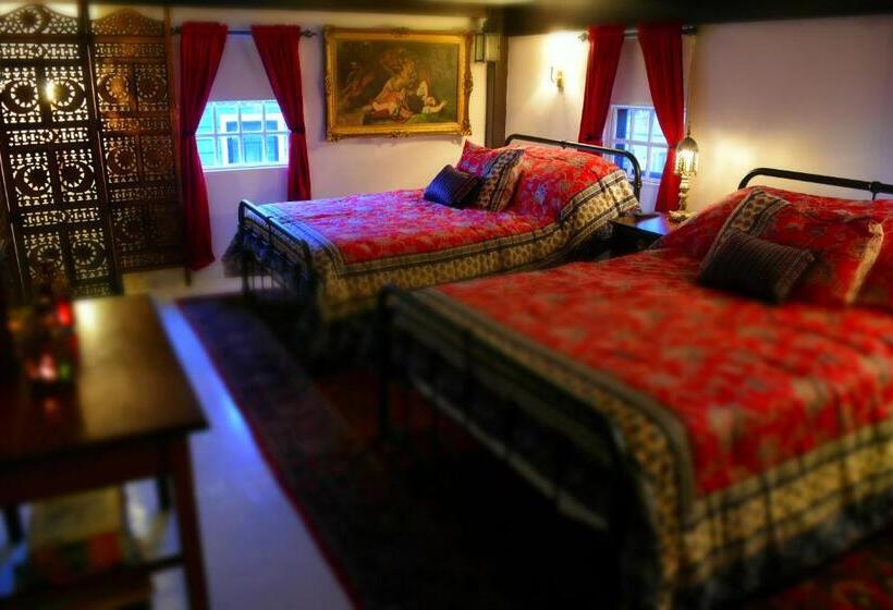 غرفة قياسية حمام مشترك, Daniels House Inn