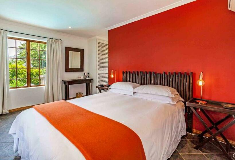 Номер Deluxe, La Bonne Auberge