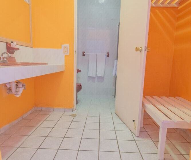 스탠다드 룸, Casino Del Valle