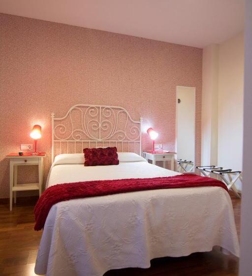 Номер Стандарт, Hostal Paris