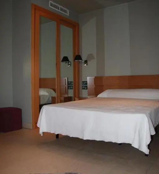 اتاق استاندارد, Hostal Playa Mazagon