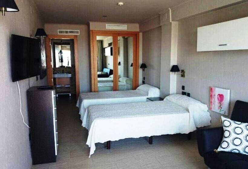 اتاق استاندارد, Hostal Playa Mazagon