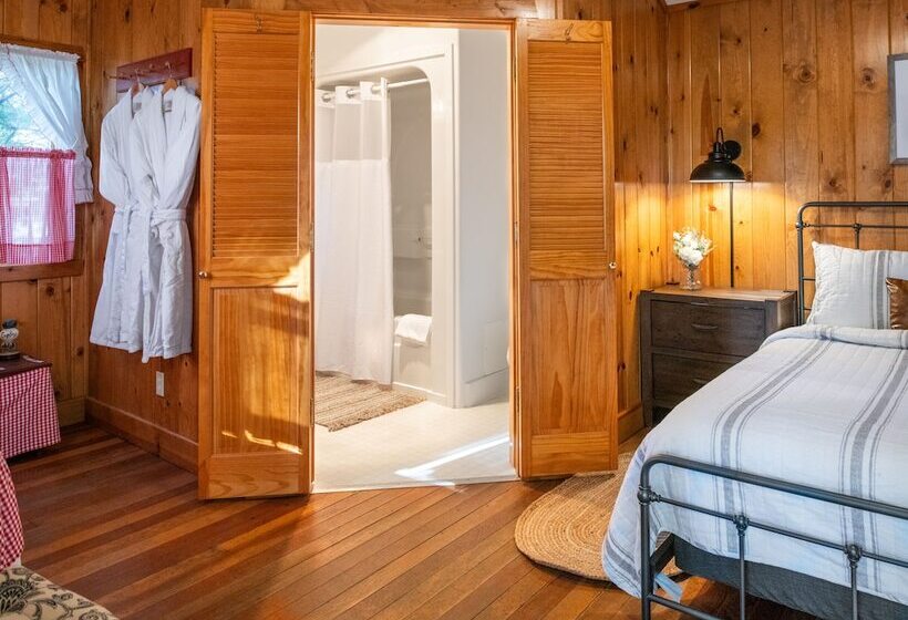 디럭스 룸, Inn At Sugar Pine Ranch