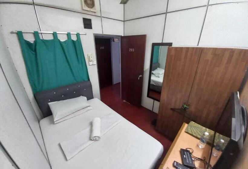 单人经济间, Spot On 89788 Musafir Transit