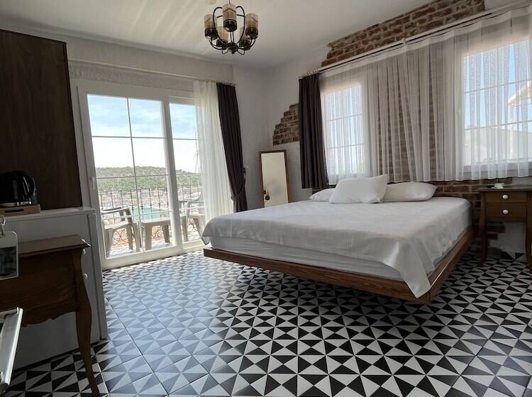 Deluxe-huone Näkymä, Villa Veria