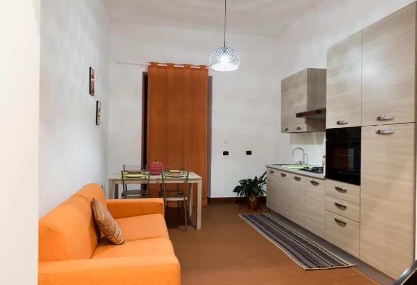 דירת חדר בקומת קרקע, Da Rinuccio