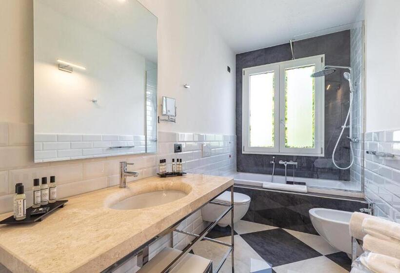 Suite with Terrace, Raphael Hotel Arbatax