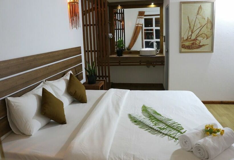 اتاق لوکس, Rasdhoo Wave Blue