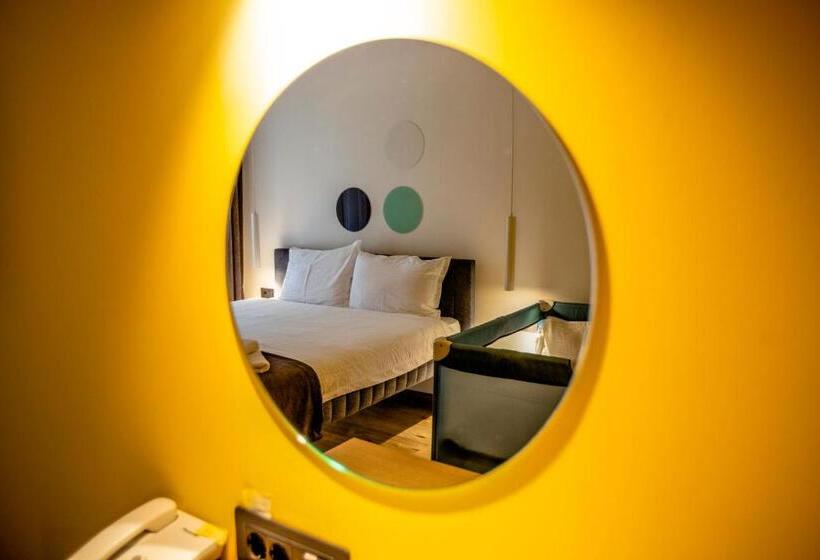 اتاق استاندارد سه تخته با بالکن, 4 Llulla