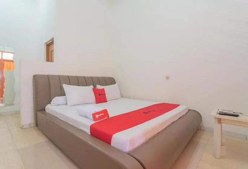 エコノミールーム, Reddoorz Resort Syariah @ Batu Apung Purwakarta