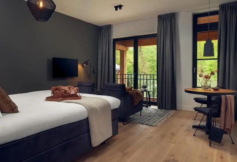 庭の見えるジュニアスイート, Boutique Hotel Beekhuizen