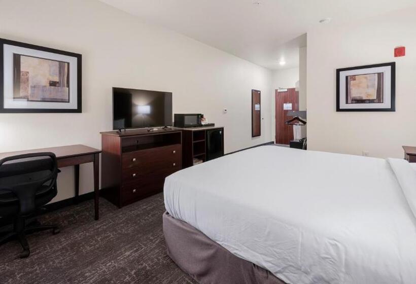 غرفة قياسية سرير كينج لذوى الإحتياجات الخاصة, Cobblestone Hotel & Suites   Two Rivers