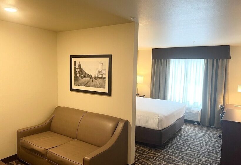 스위트, Cobblestone Hotel & Suites   Two Rivers