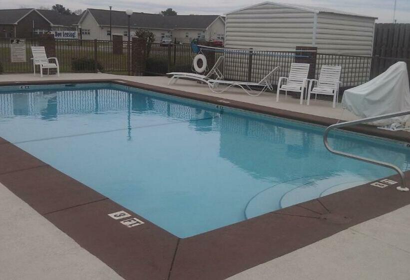 اتاق استاندارد با تخت بزرگ, Guesthouse Inn Dothan