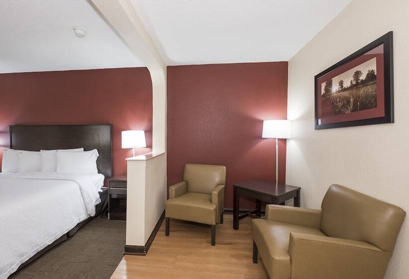 Номер Superior, Red Roof Inn Plus+ & Suites Opelika